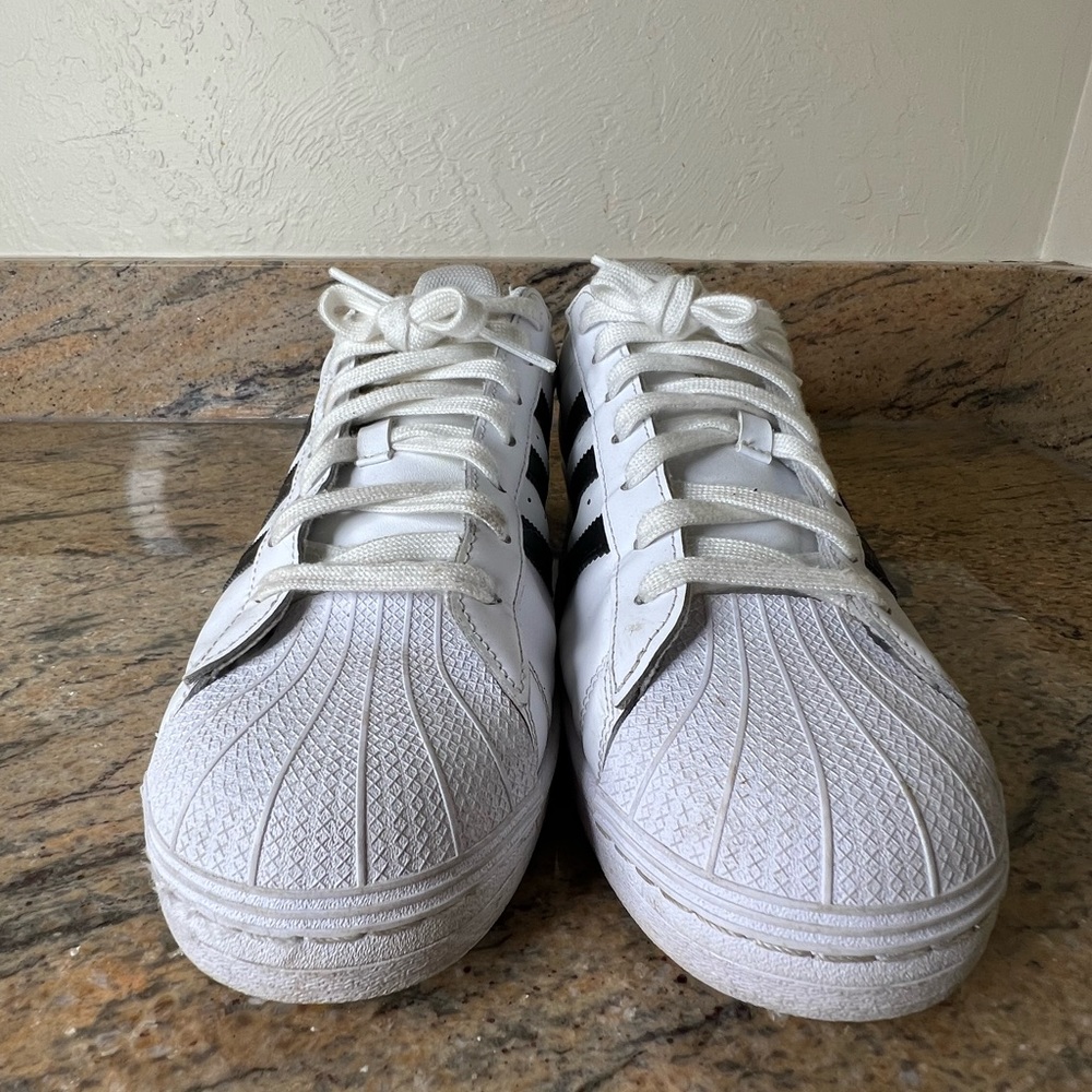 Adidas Superstar - Picture 3 of 7